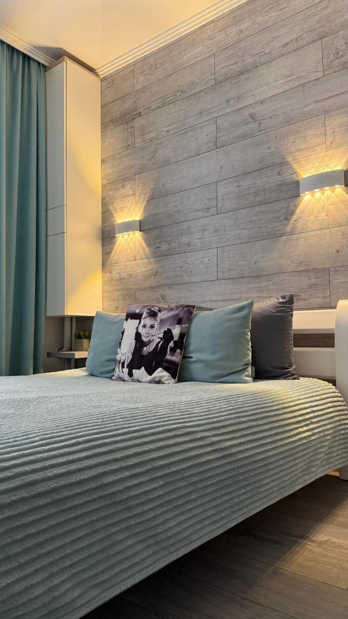 Tiffany Apartment Irpin Bagian luar foto